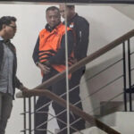 bupati-tulungagung-gatut-sunu-wibowo-tengah-mengenakan-rompi-3qz0